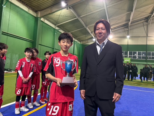 優勝トロフィー授与 名古屋オーシャンズRoja