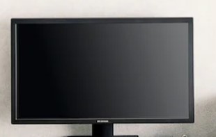 液晶ディスプレイの正しい拭き方｜故障を防ぐための基本ガイド