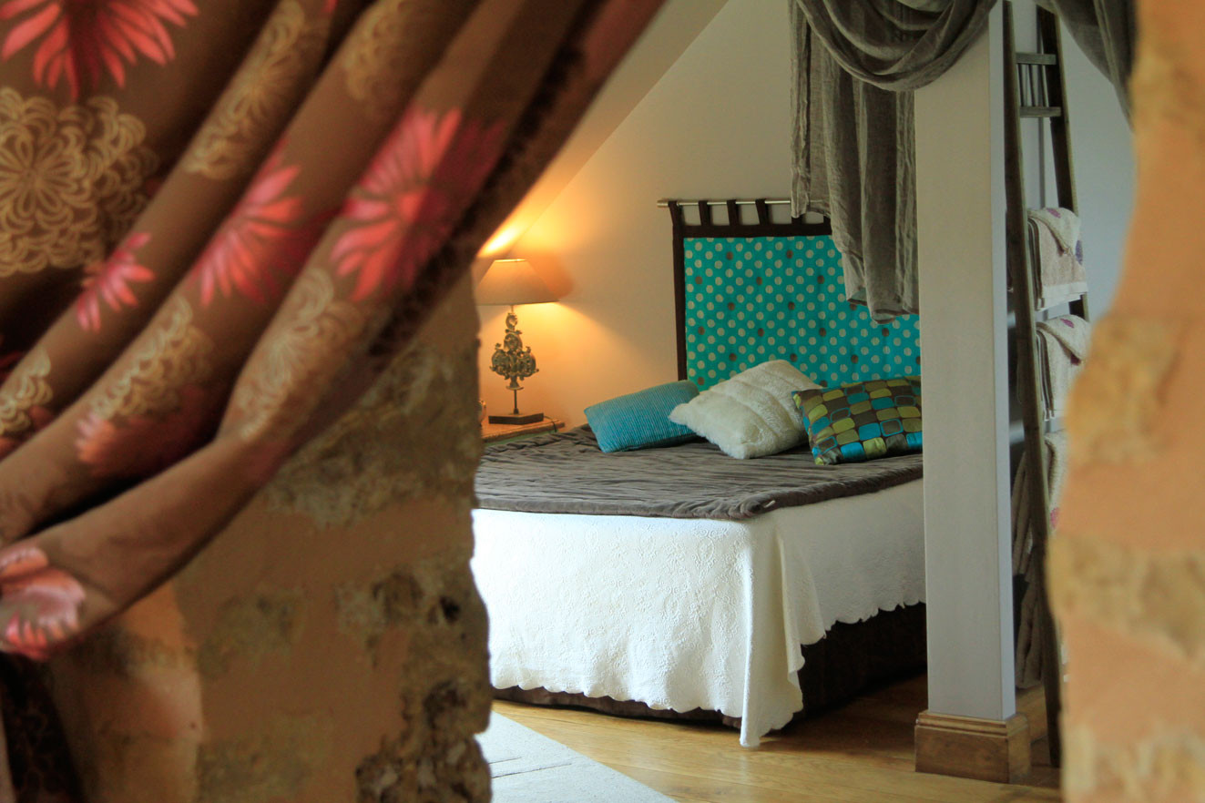 Chambre Les Voluptés de Marie, Bienvenue