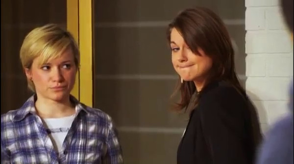 The girls secretly make out in the choir room and get caught by Bodo.