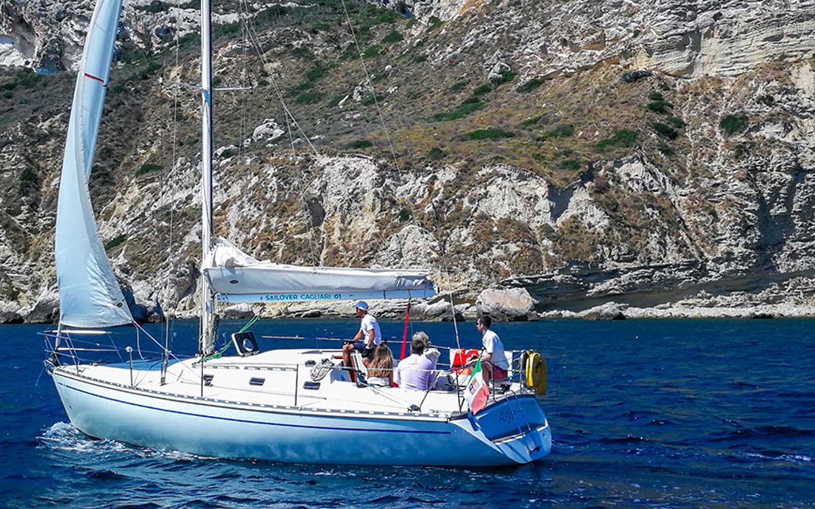 Sailboat Trip In The Heart Of The Gulf Of Angels Sardeo Your Outdoor Experience In Sardinia