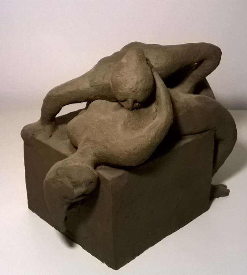 amantes 4, gres monocción, 30 cms de altura.