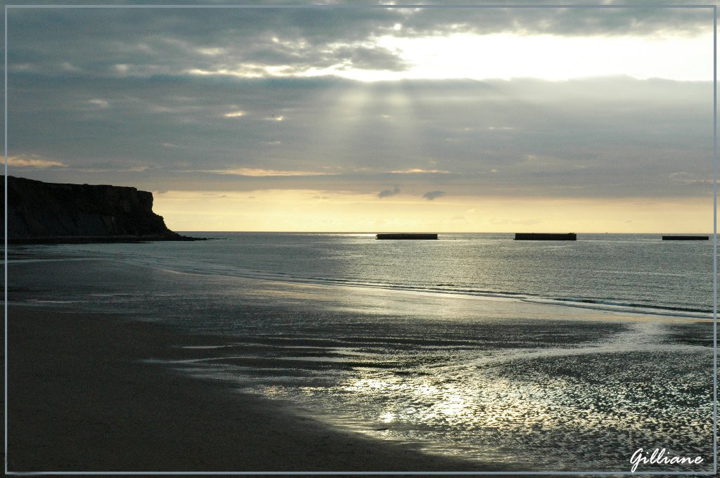 Couché de soleil sur la plagedu débarquement