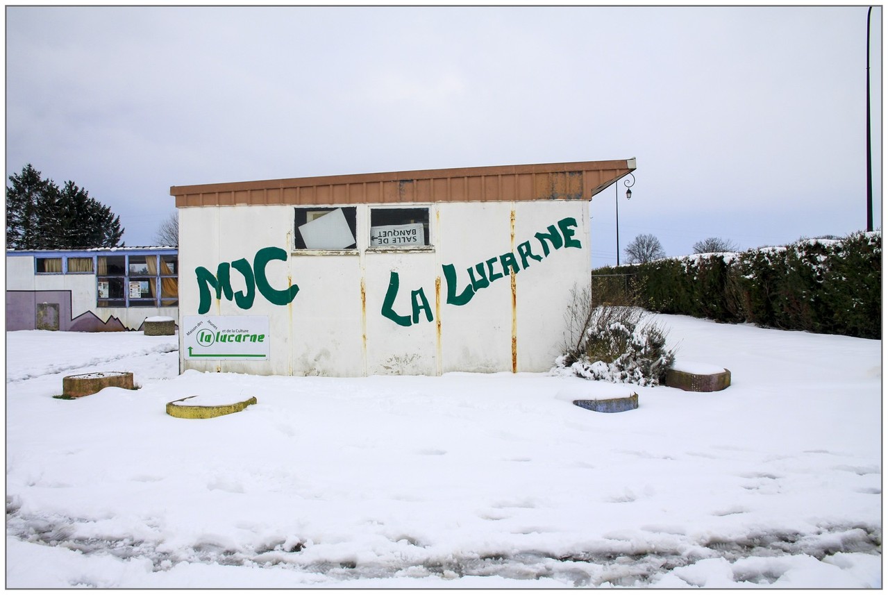 MJC enneigée - André