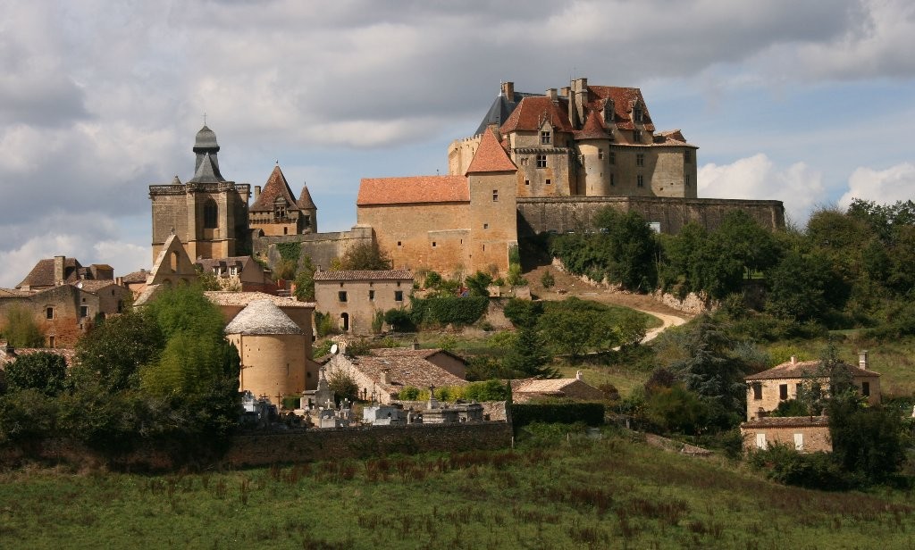 Pascal : chateau en dordogne