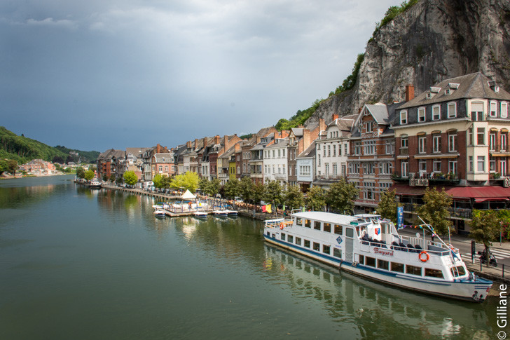 Dinant, bord de Meuse