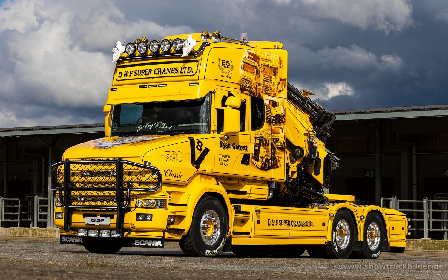 R. Gorrett D&F Super Cranes
