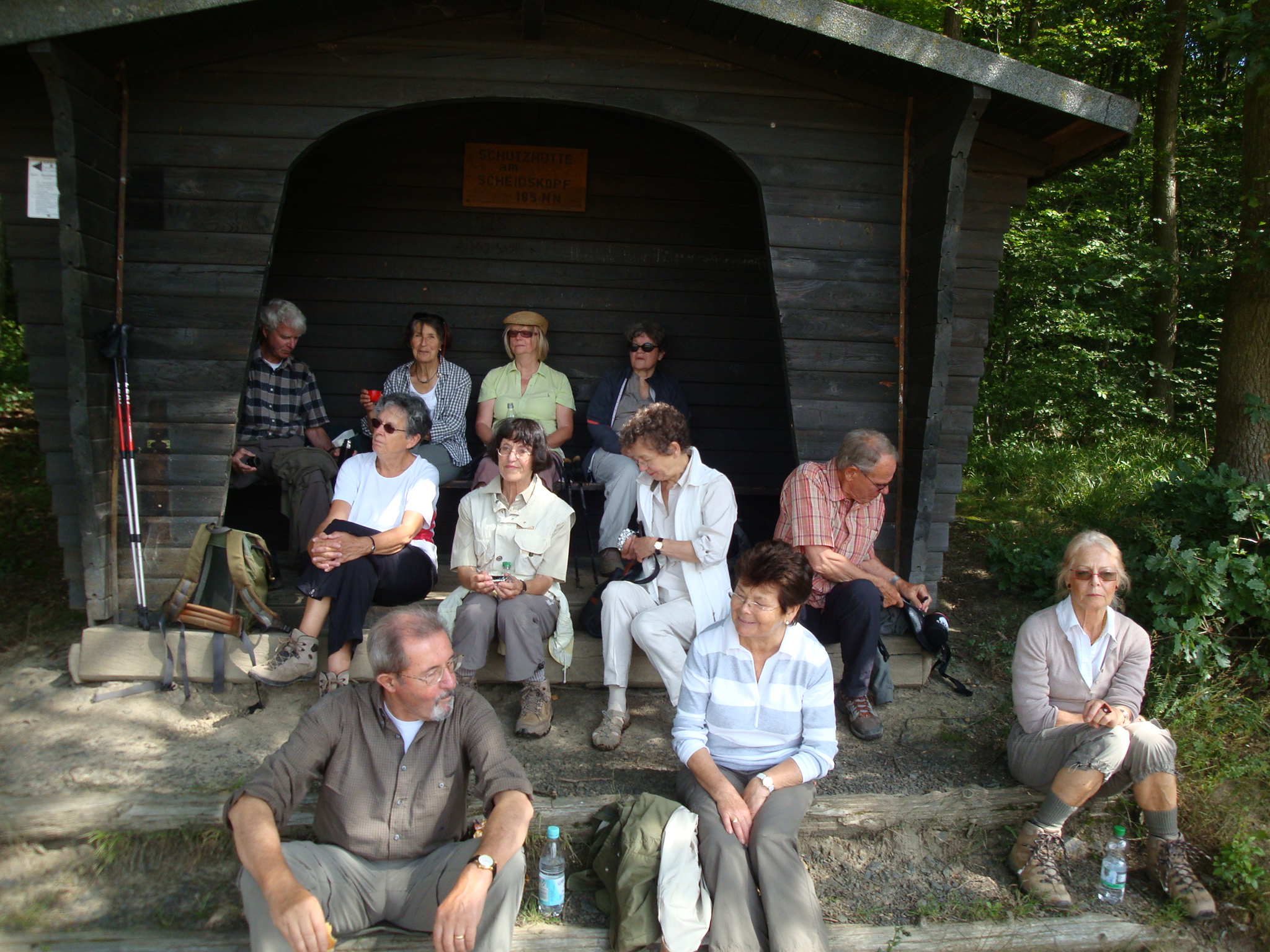 2012 - Etappenwanderung: Rast am Scheidskopf