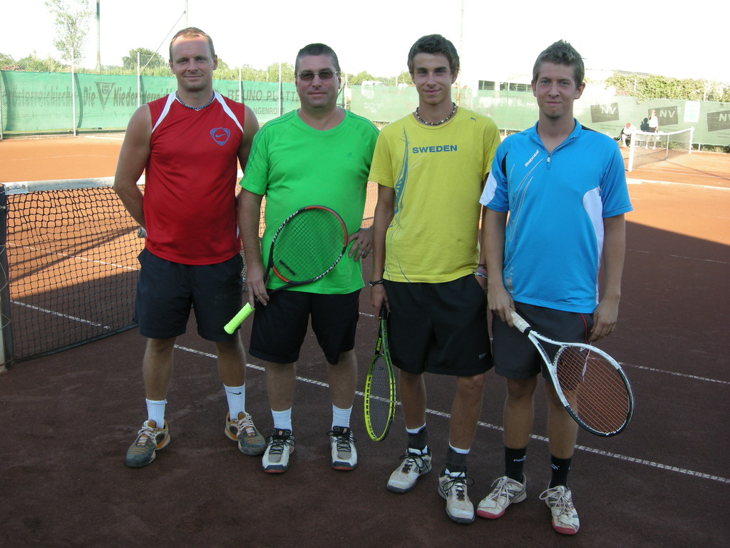 Finalisten Herrendoppel A-Bewerb: Robert Diglas, Hermann Hausdorf, Florian Wallner, Edi Walker