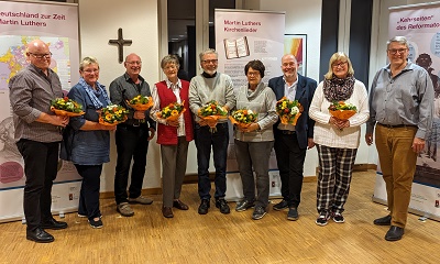Die Vorstandsmitglieder des Förderkreises für Kirchenmusik (von links nach rechts): Dietmar Baier, Ursula Fliegner, Klaus-Dieter Boden, Inge Nicolai, Philipp Förster, Jutta Kutscher, Ingbert Kroes, Gertrud Blanke-Schramm, Thomas Schmidt 