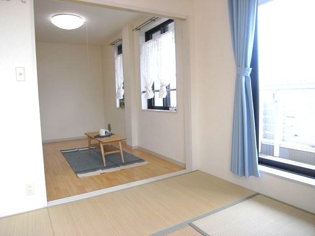 温かみのある和室