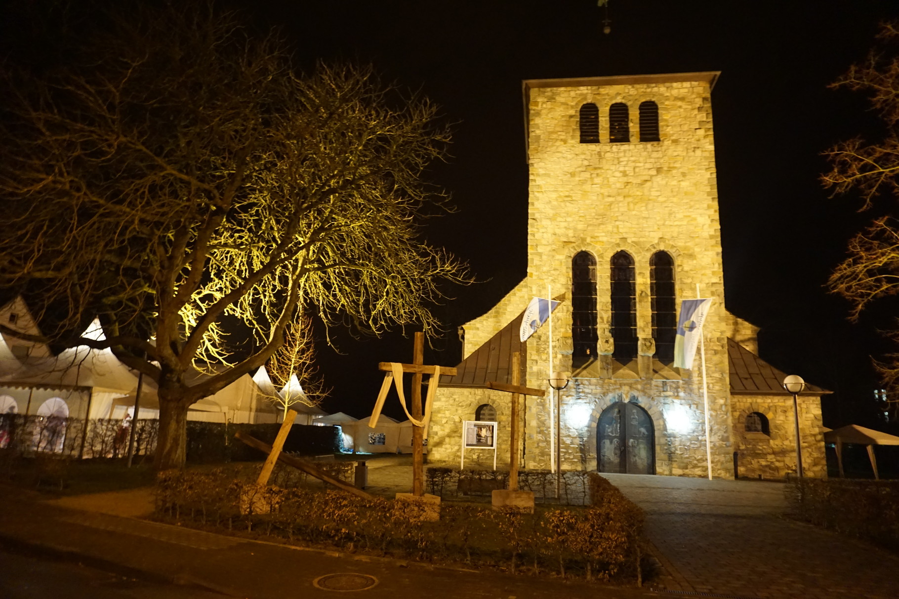 Der Passionsspielort St. Albertus-Magnus-Kirche