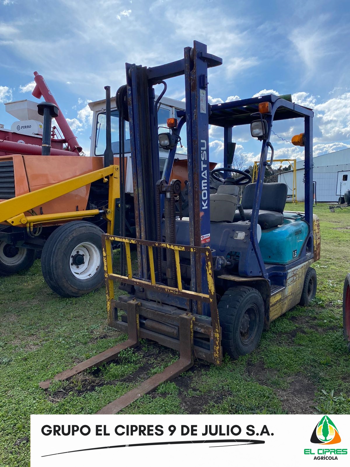 AUTOELEVADOR KOMATSU 1.5 TN.