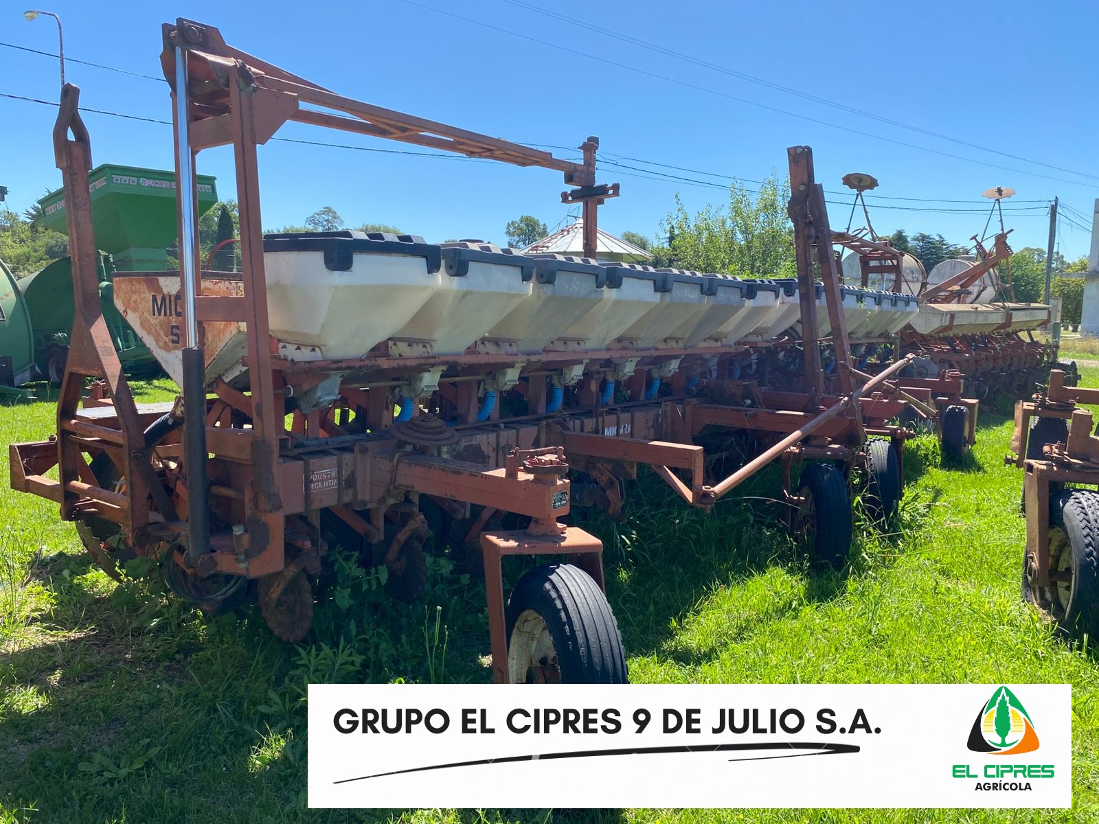 Sembradora MIGRA de 14 a 52. Muy buen estado general, completa.