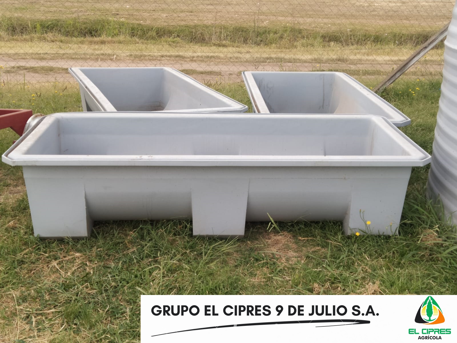 Comedero-bebedero 750 lts. Geotec 