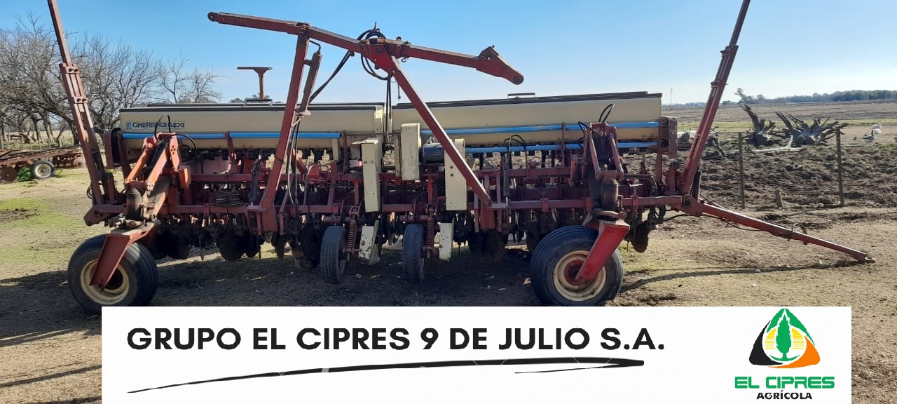 Sembradora Gherardi G230 Con alfalfero y cajón fertilizador. 23/21