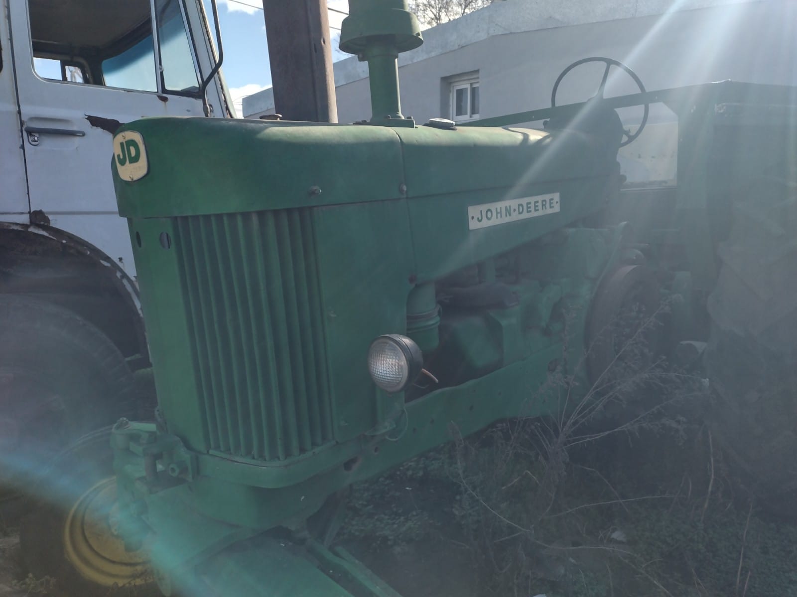 John Deere 730 (Sin cabina)