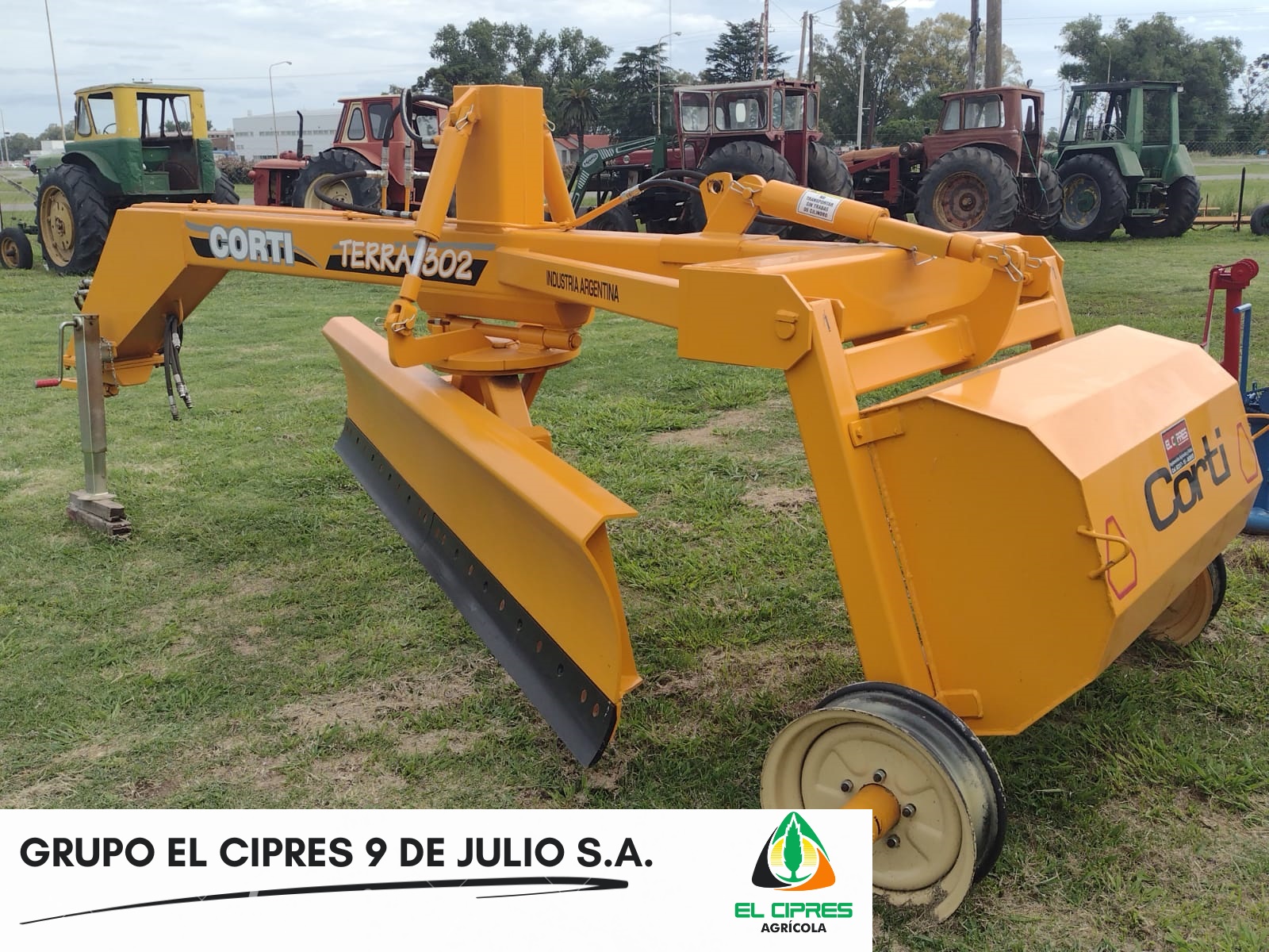 CORTI. Cuchilla niveladora Terra 302