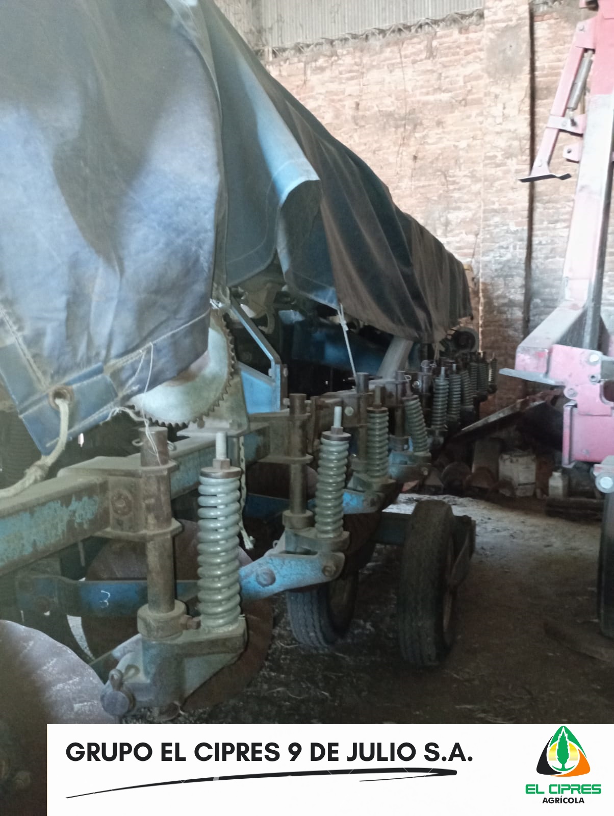 Sembradora PLA autotrailer. De 15 a 52. Turbos nuevos.