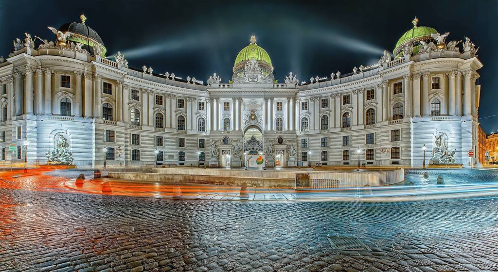 Classic Vienna Walking Tour