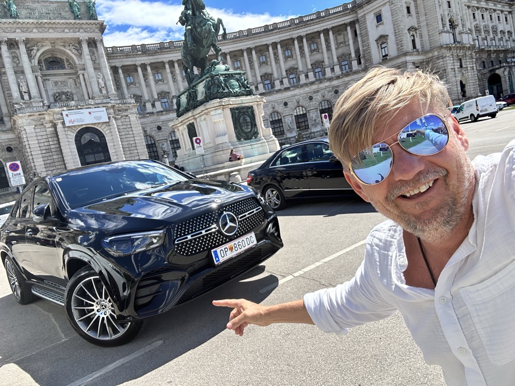 Tour privado en vehículo por Viena con guía oficial y vistas panorámicas de la ciudad