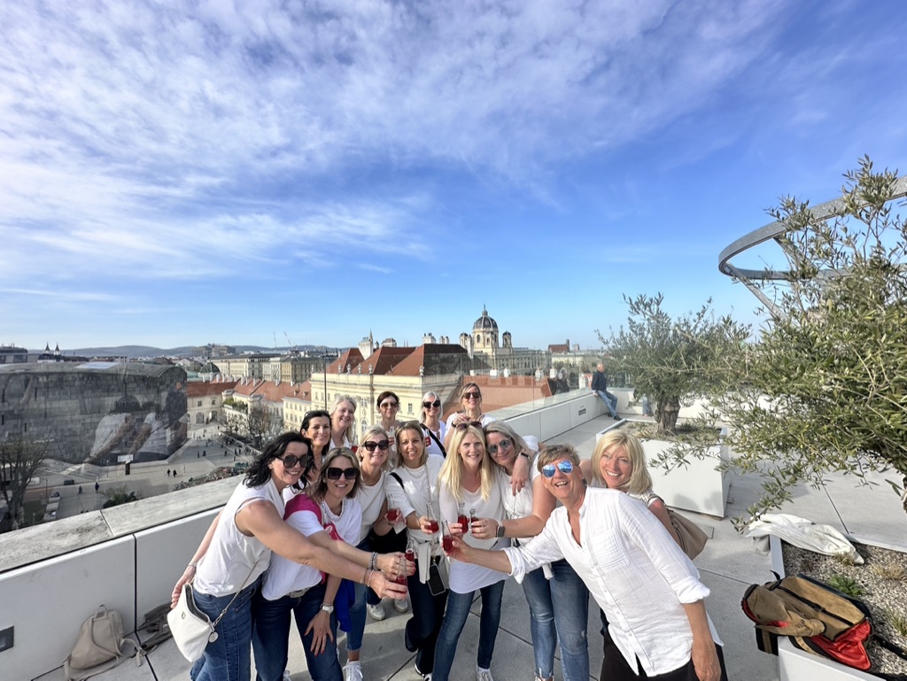 Perfekter Start in den Abend mit Stadtführung Wien