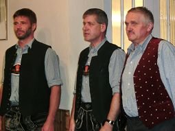 Zum 42. Sänger- und Musikantenhoagarten am 9.10.2016 im Holledauer Wirtshaus in Osseltshausen