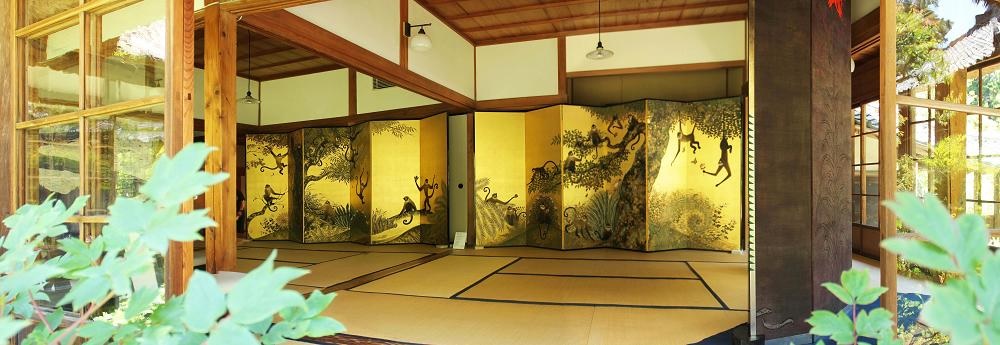 2015年05月17日 「楽猿図遊猿図屏風」六曲一双  鎌倉五山、北鎌倉の名刹、浄智寺の展示。