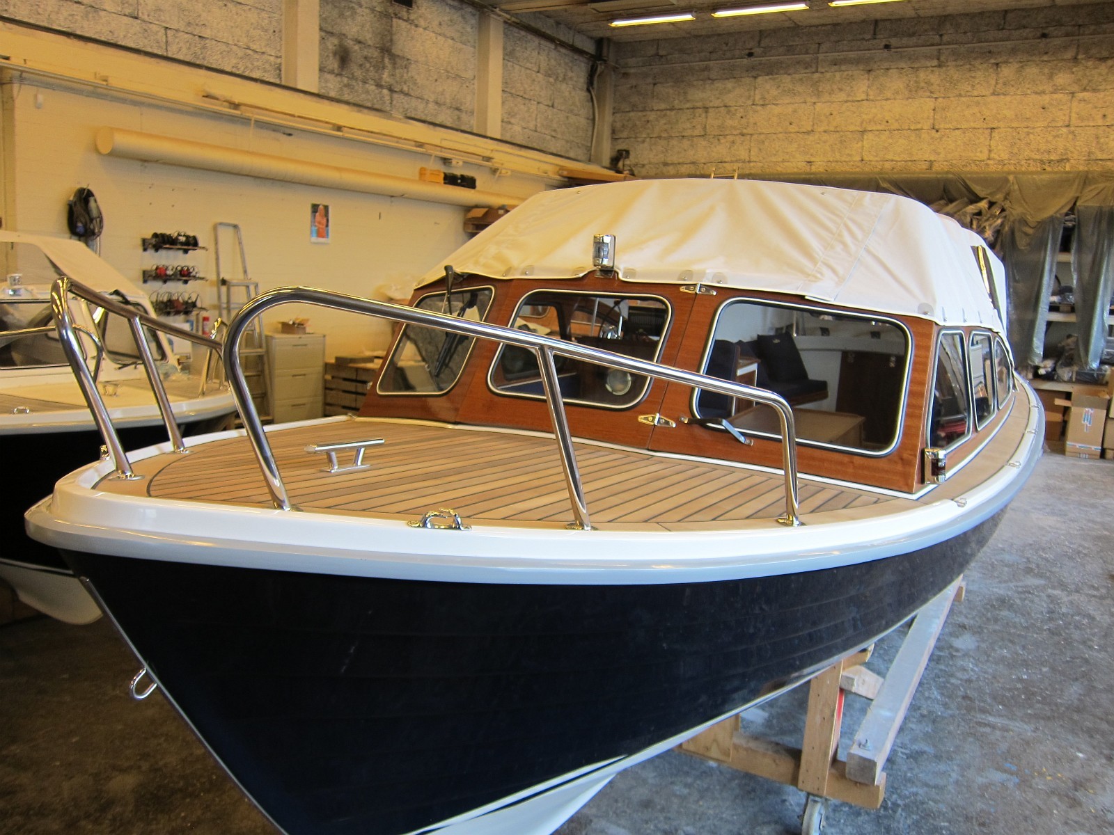 Polar boats Nux Inventum Oy