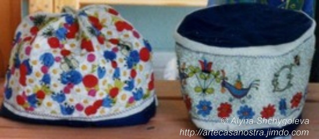 dalla seria COTONE (hats): ricamo, beads   SOLD (UK)