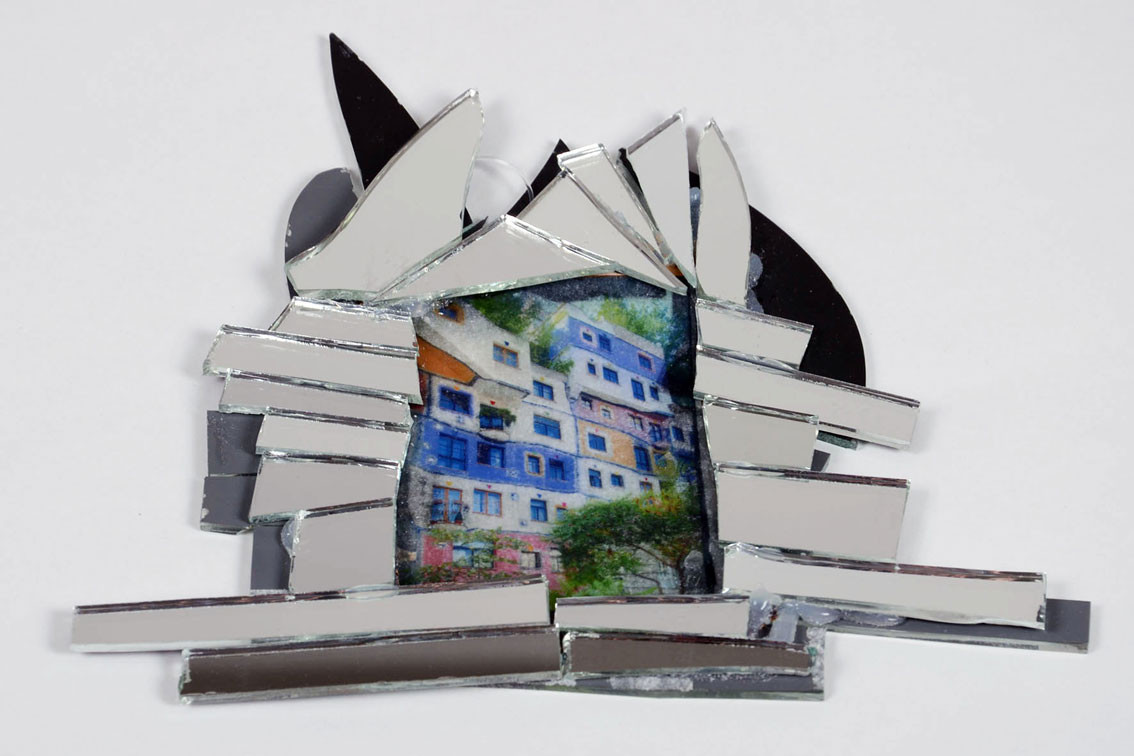 „Hundertwasser house reflection“, Seite1, Prints auf Akryl, Spiegelsplitter, Silikon, 23,1 x 22,6 x 1 cm, ICW und Leslie Fry, 2009