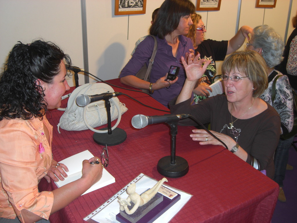 Presentación del Libro de Eugenia Moreno Aguilera en PALMA DEL RÍO