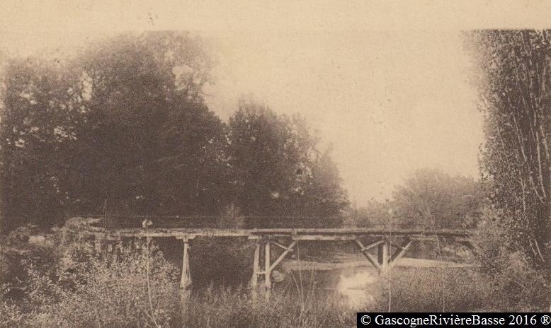 Pont des pêcheurs Rapine Rousset Plaisance du Gers Rivière-Basse