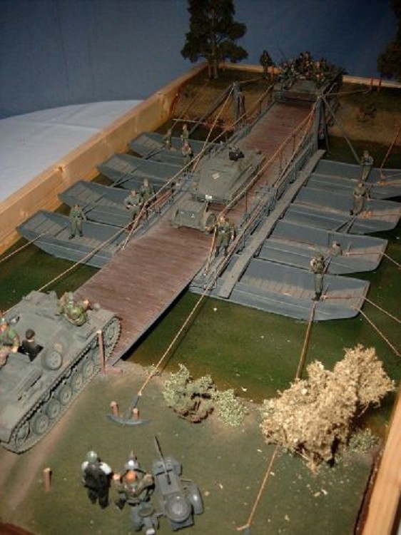 16t-Brücke bestehend aus 2x 3572, 1x 3574 und 1x 3575