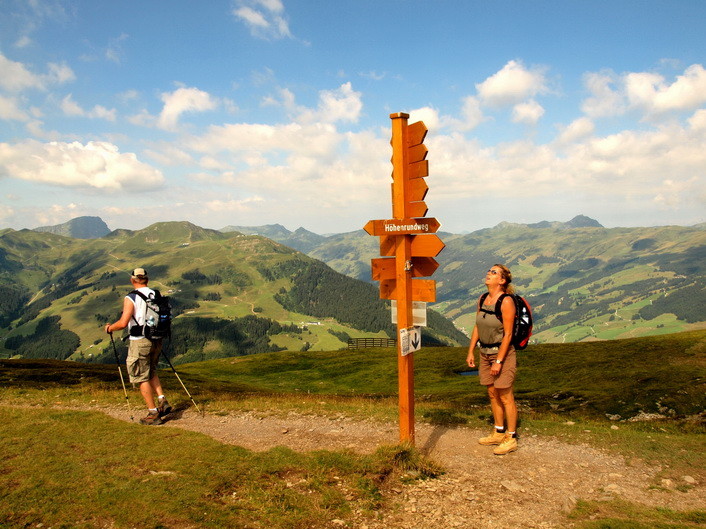 222           ...auf zum "Pinzgauer Spaziergang"