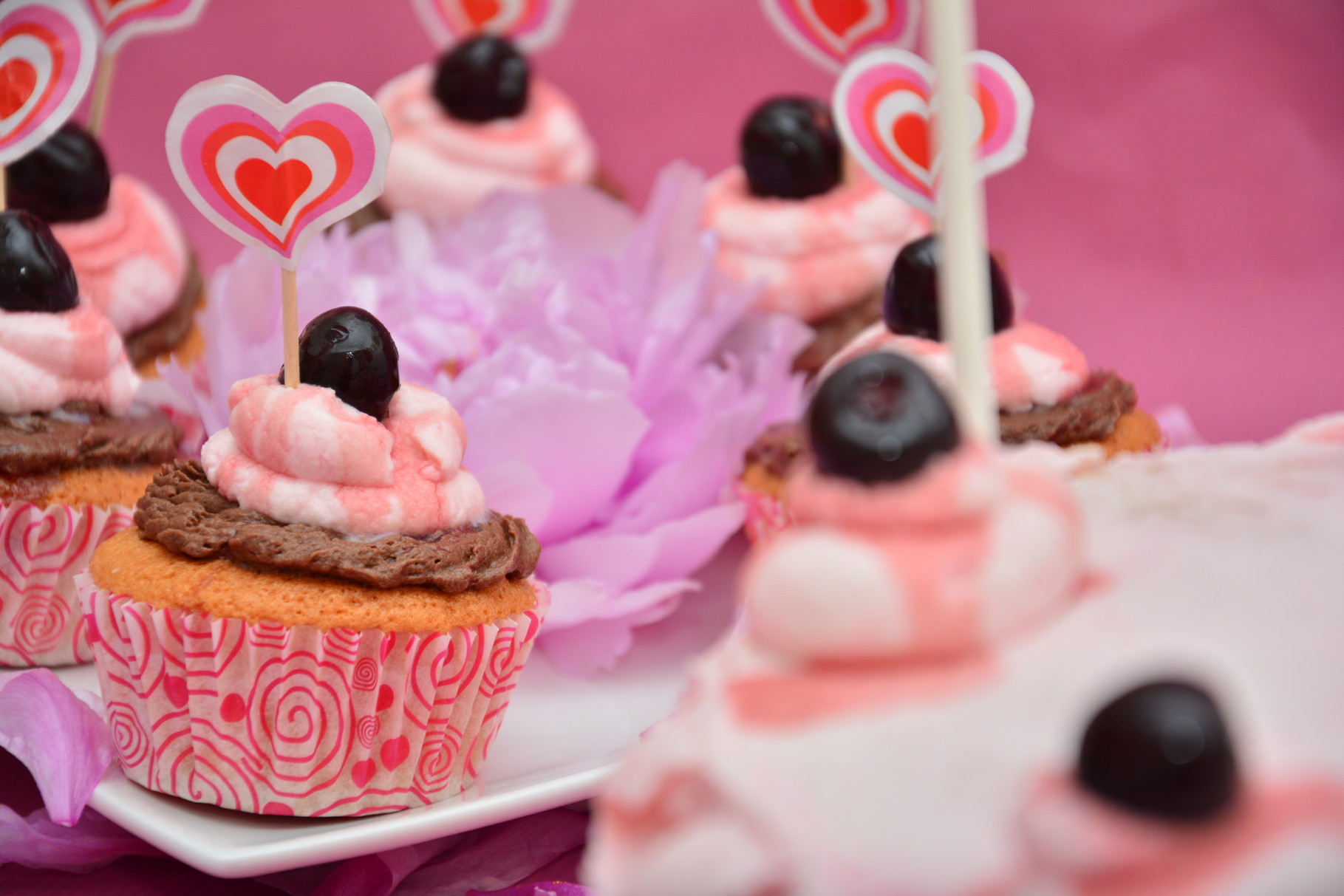 Cupcakes amarene fragole e cioccolato