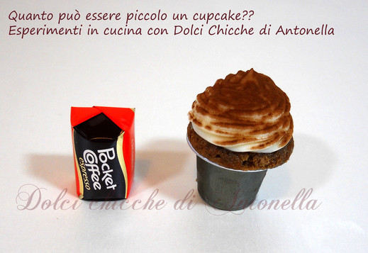 Mini Mini CupCake - http://iltavolierespeziato.jimdo.com/cupcakes/