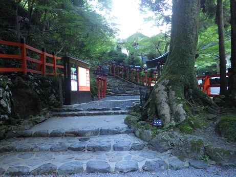 貴船神社7:51～8:04