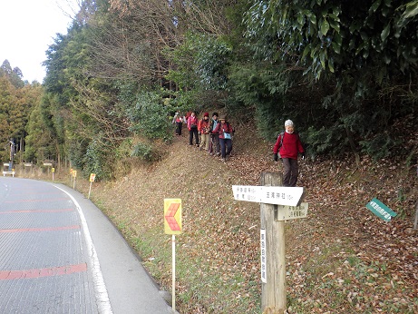 15:25