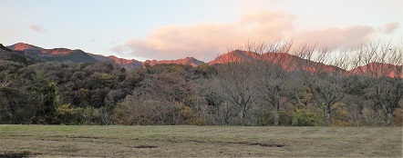 赤三の塔、二の塔