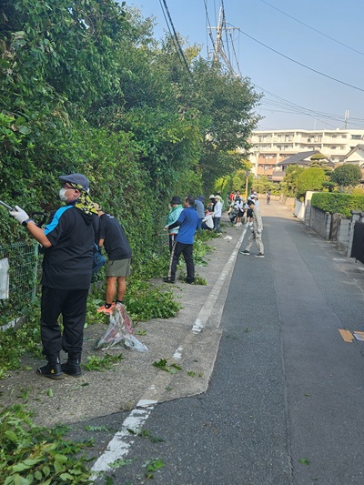 草刈り作業