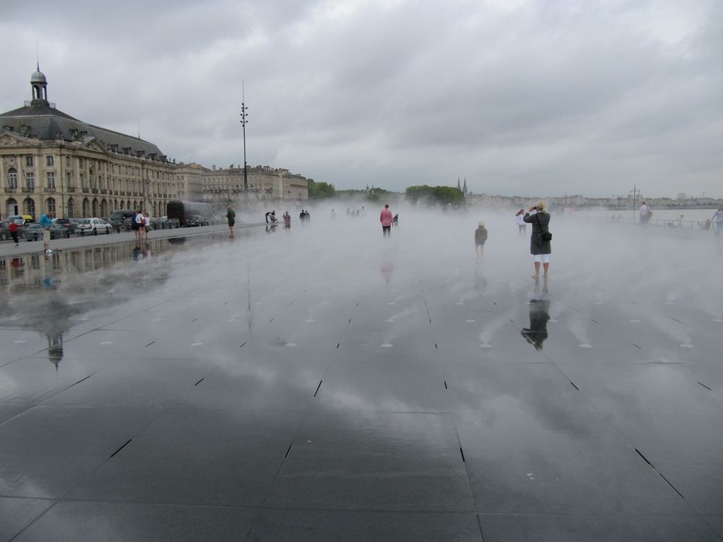 LE MIROIR d'EAU