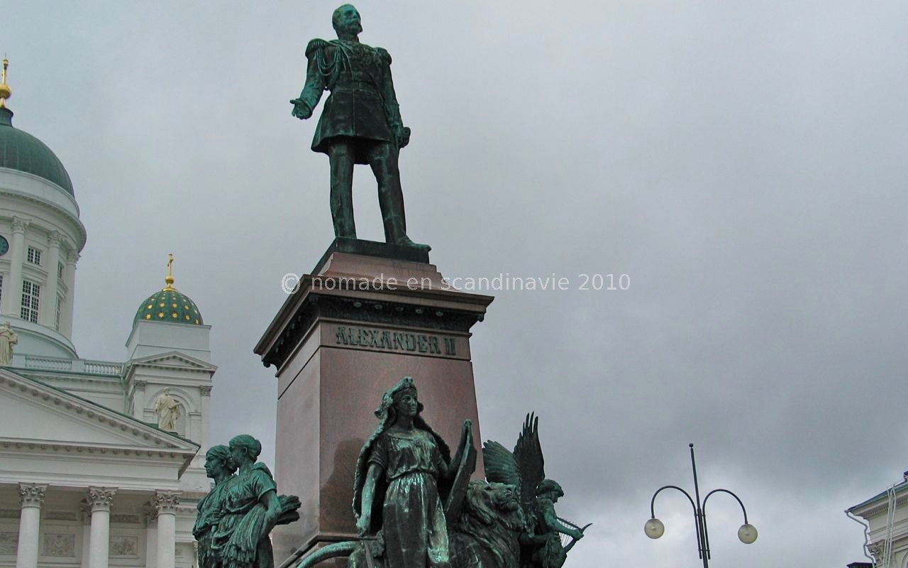 Helsinki, Statue du Tsar Alexandre II