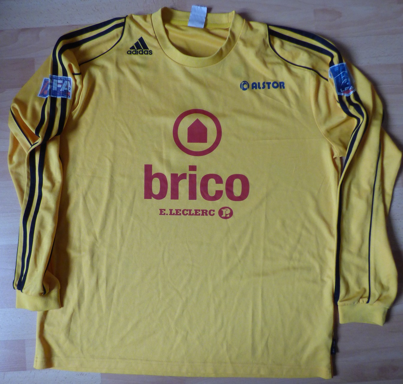 Maillot Montée CFA 2011, dédicacé saison 2011/12