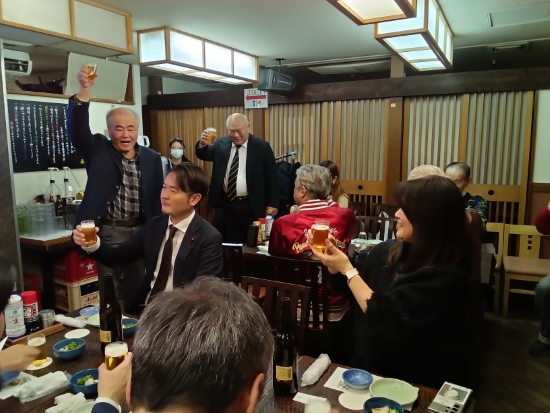 ミルパ大森銀座商店街　原田理事長　乾杯