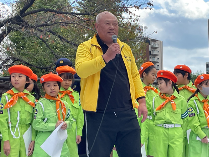 白鳥会長あいさつ