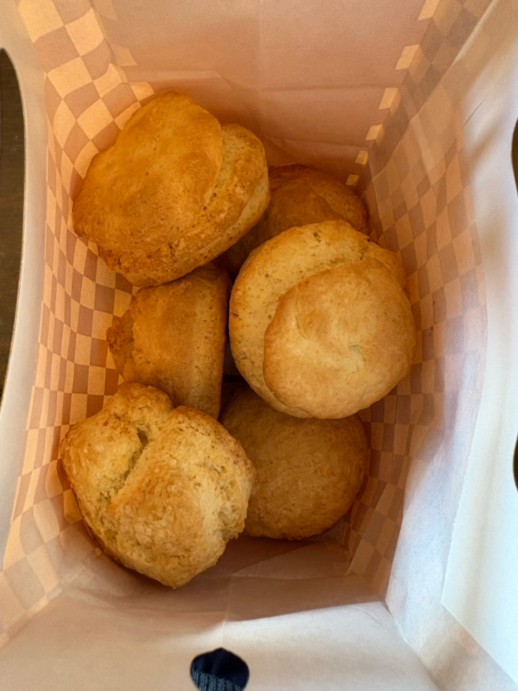 ブリティッシュヒルズで作ったスコーンです!とても美味しかったです