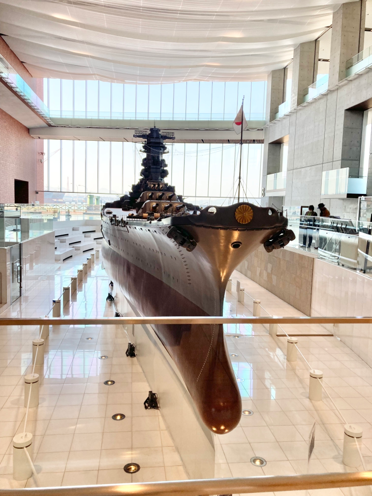 修学旅行で広島呉市の大和ミュージアムに行きました！戦艦の模型などが展示してあります。これは戦艦大和の模型です！みなさん、大和知ってますか？宇宙戦艦ヤマトのモデルです！私ヤマト大好きなので超興奮しました！かっこいい✨