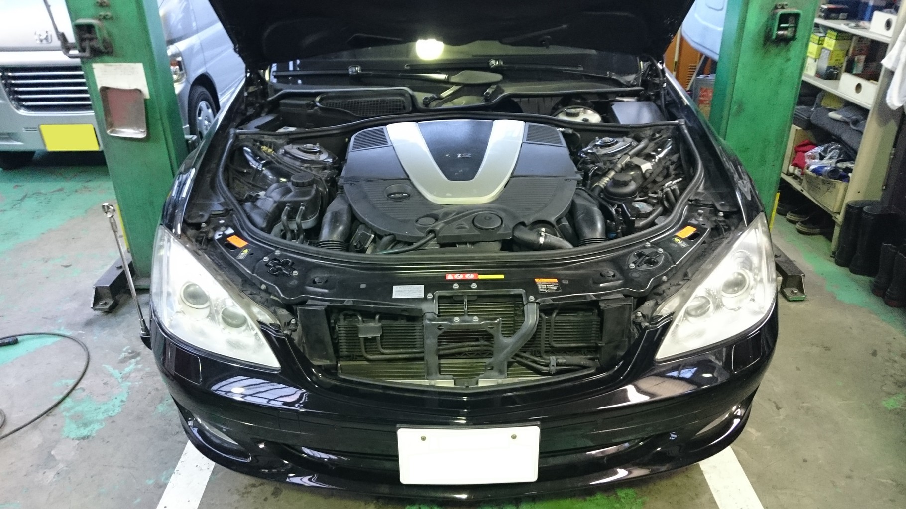ベンツ Sクラス S600 車検 ラジエーター交換 外車 輸入車 車検 板金 修理なら大久保自動車