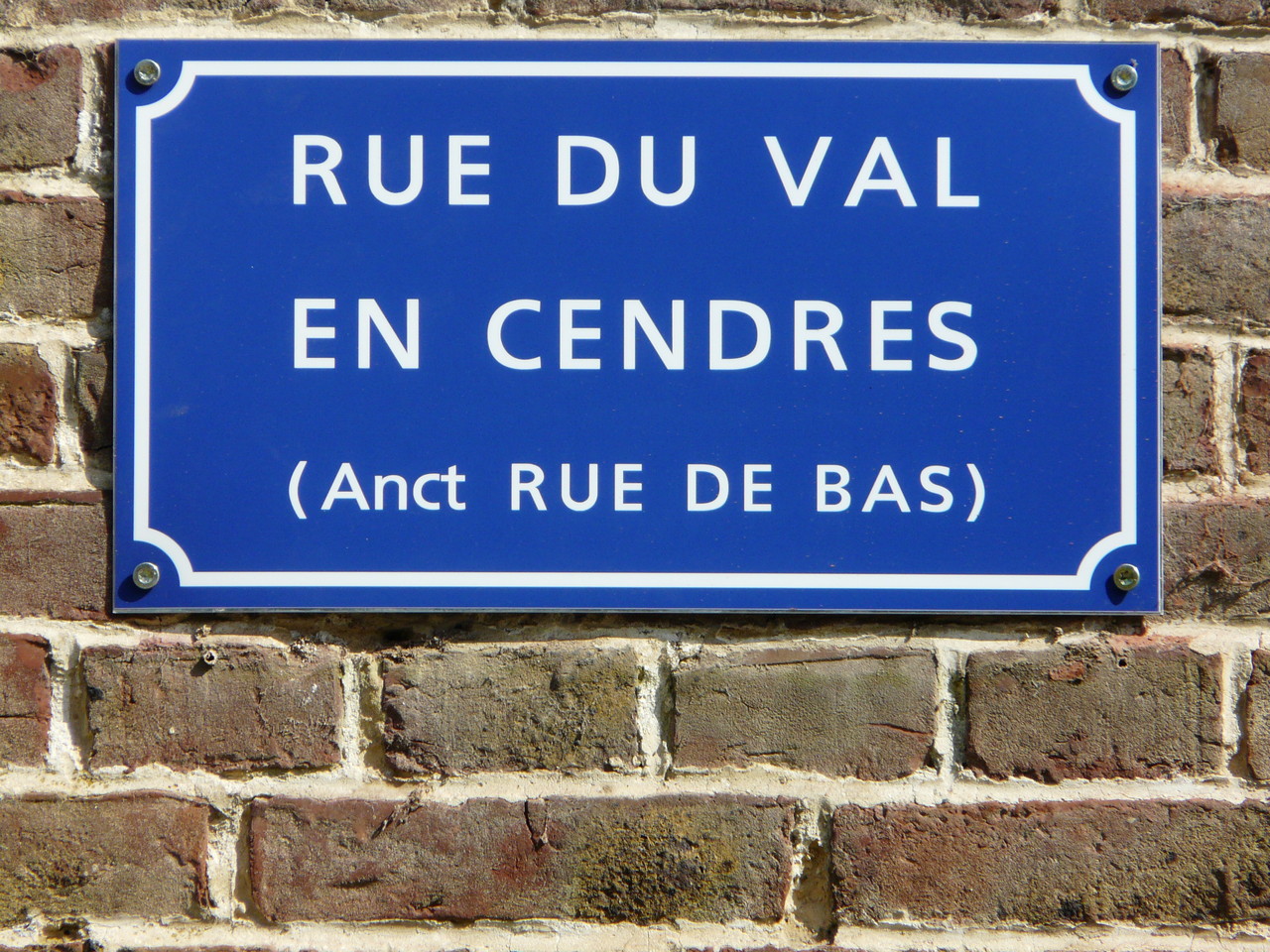 Changement de nom de rue